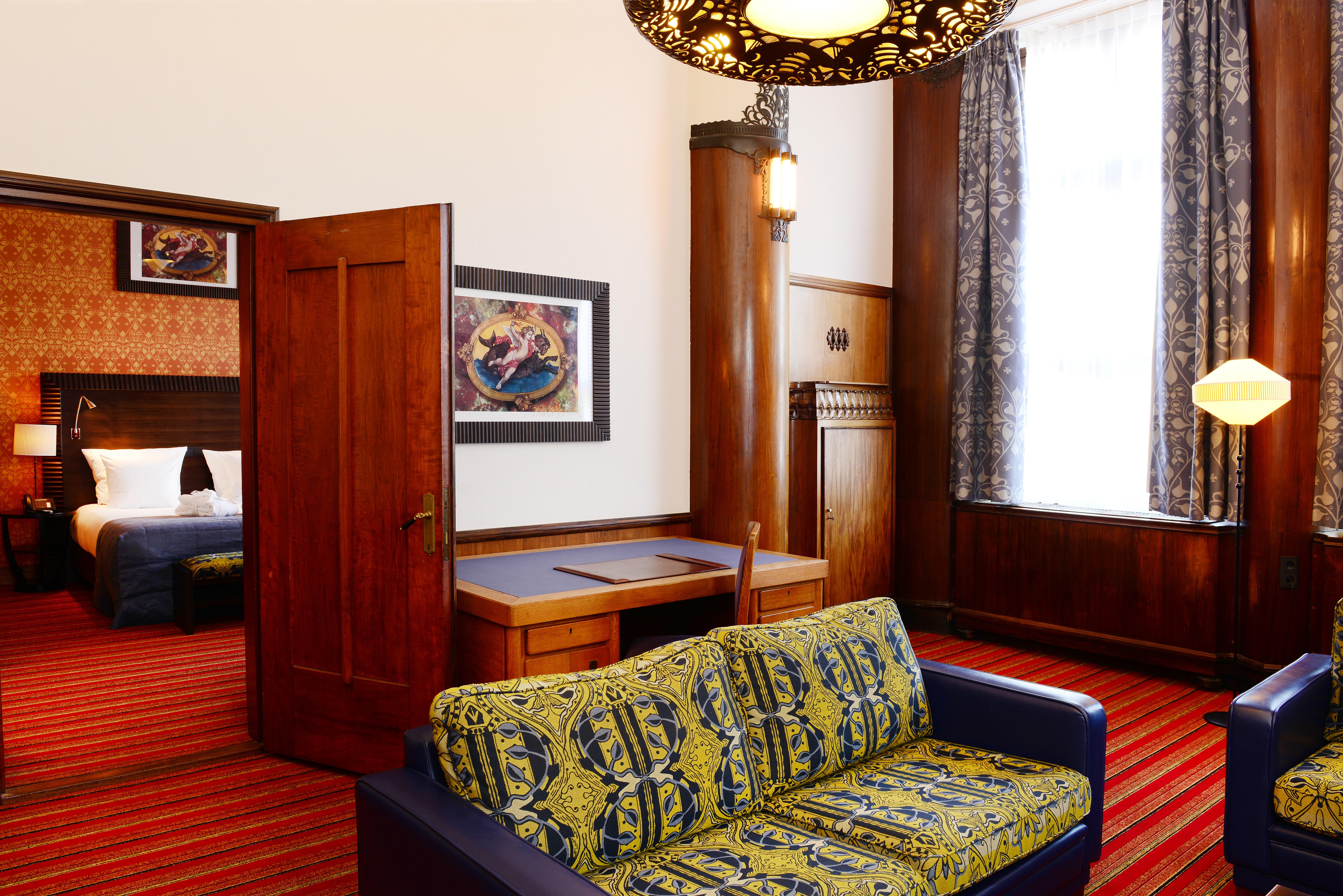 Grand Hotel Amrath Амстердам Екстериор снимка Suite