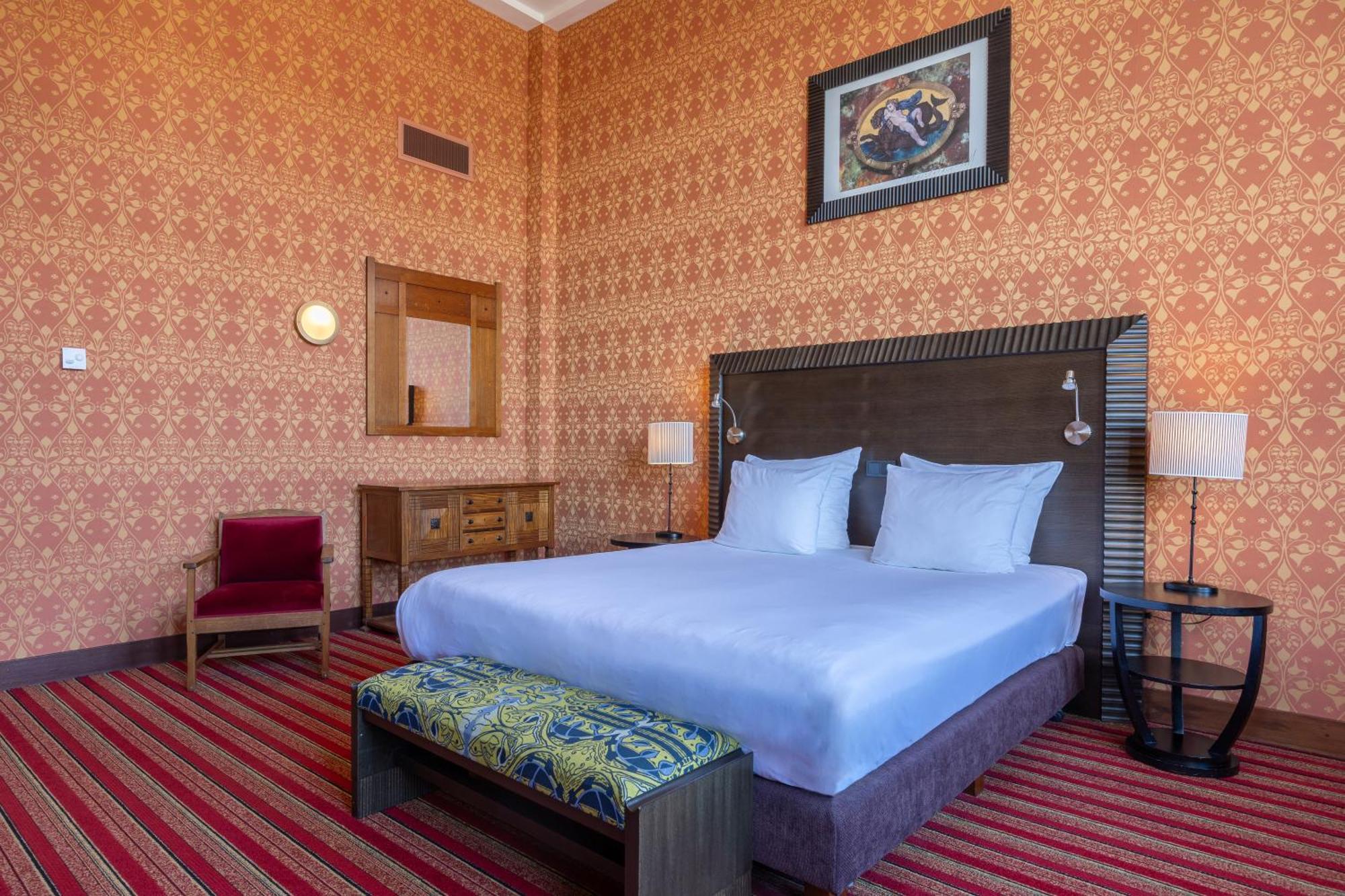 Grand Hotel Amrath Амстердам Екстериор снимка A room at the hotel