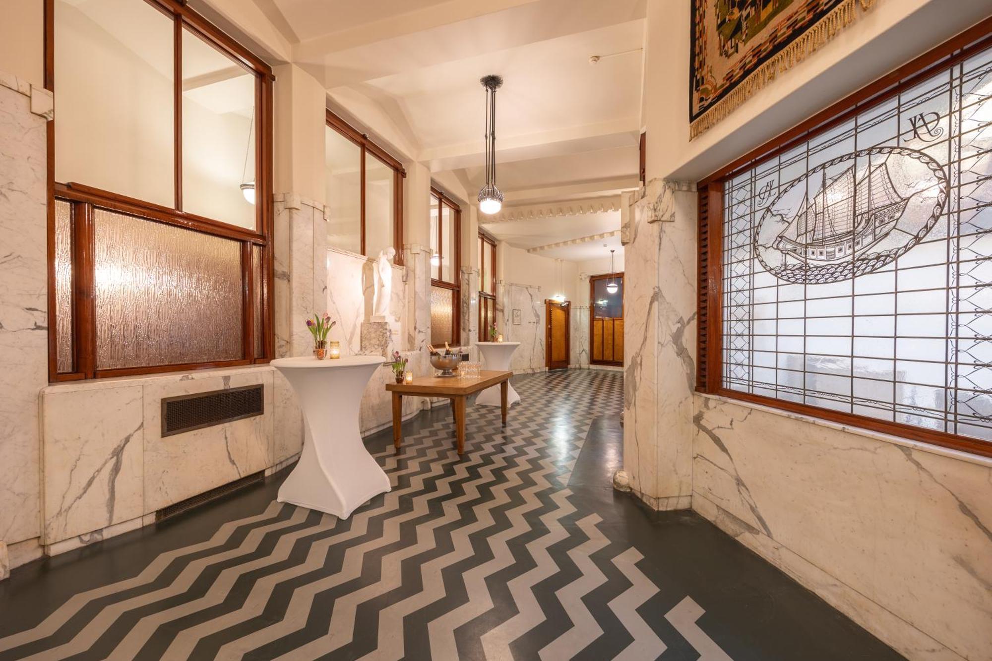 Grand Hotel Amrath Амстердам Екстериор снимка Interior of the hotel