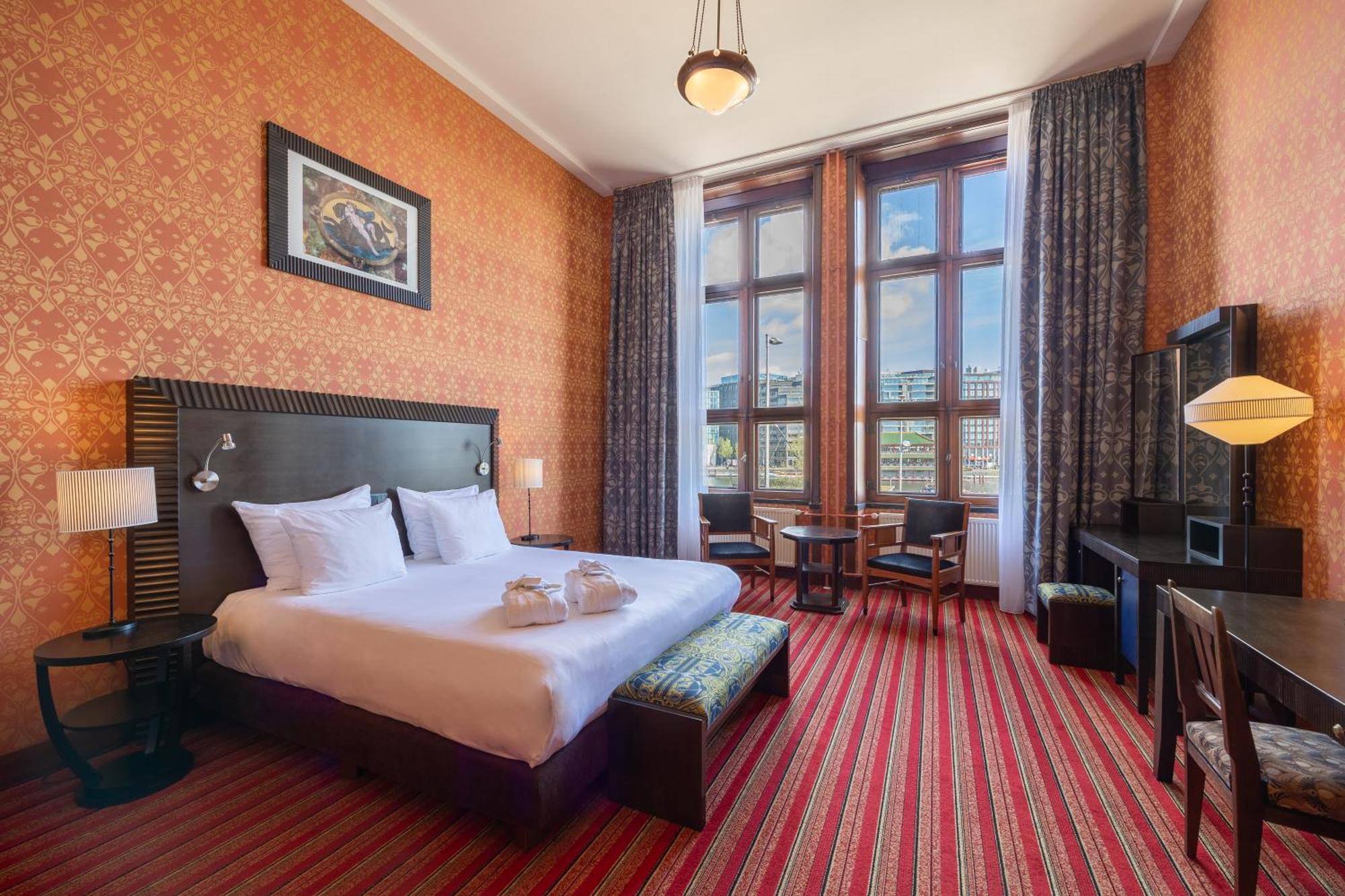 Grand Hotel Amrath Амстердам Екстериор снимка